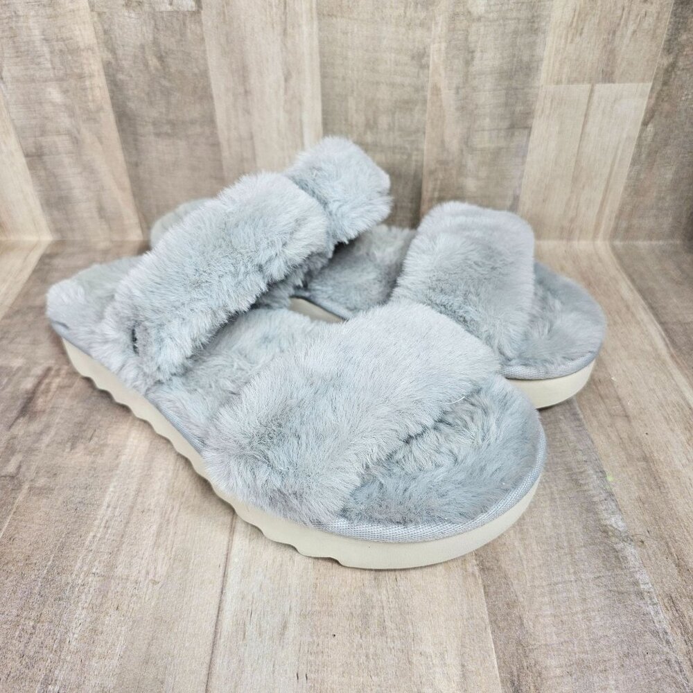 Koolaburra By Ugg Slippers Gray Fuzzy Womans Size‎ 7 Shoes